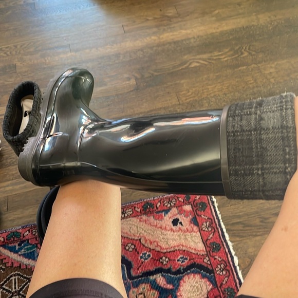 Stunning “Salvatore Ferragamo” rain boots - Picture 6 of 10